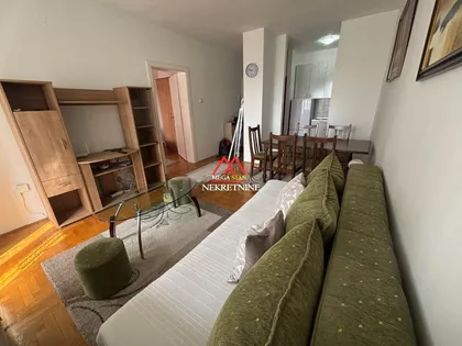 Bulevar Cara Lazara | 4zida.rs