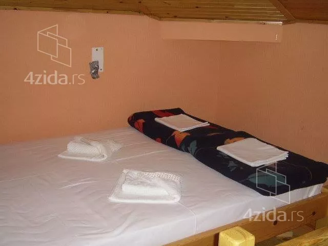 Turistički objekat | 4zida