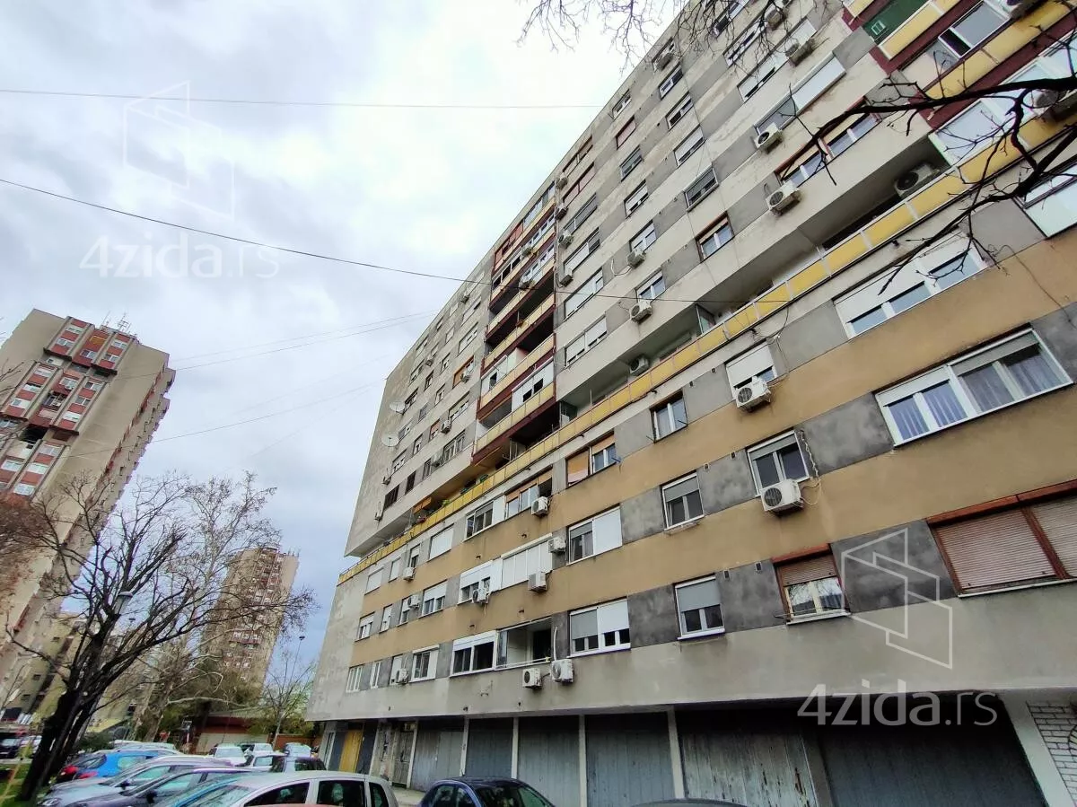 Garsonjera | 4zida