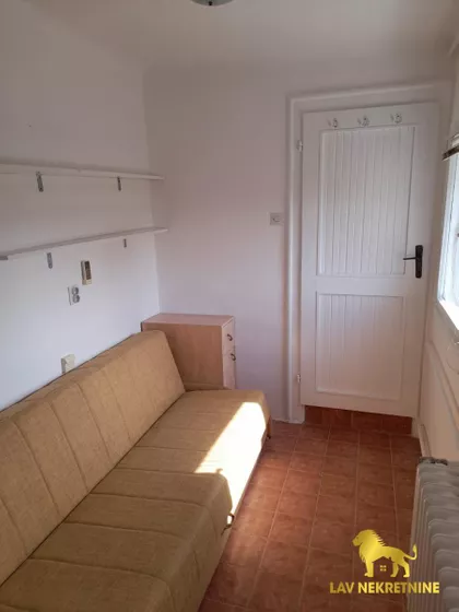 TRG FEHERA FERENCA | 4zida.rs