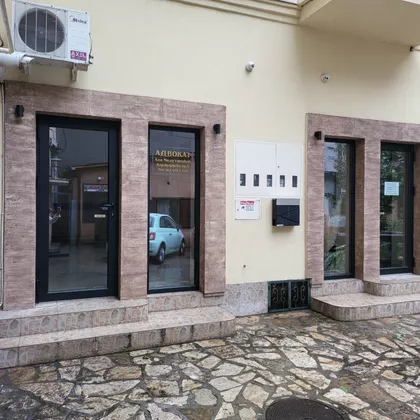 Karađorđeva 9 | 4zida.rs
