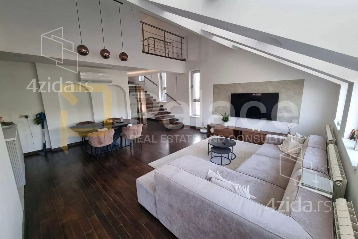 Petosoban stan | 4zida