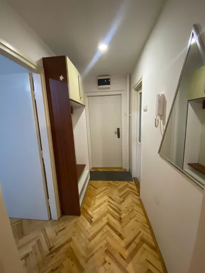 Banovo Brdo | 4zida.rs