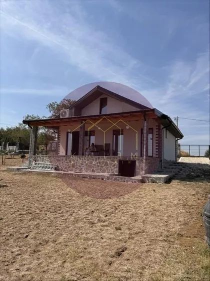 Nemenikuće | 4zida.rs