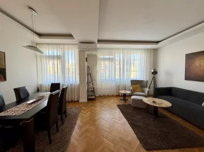 Krunski Venac | 4zida.rs