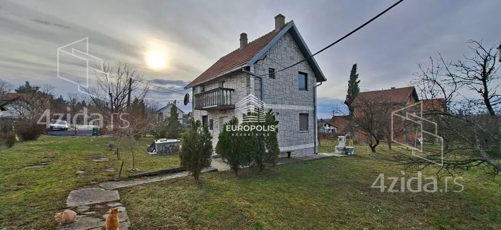 2-etažna kuća | 4zida