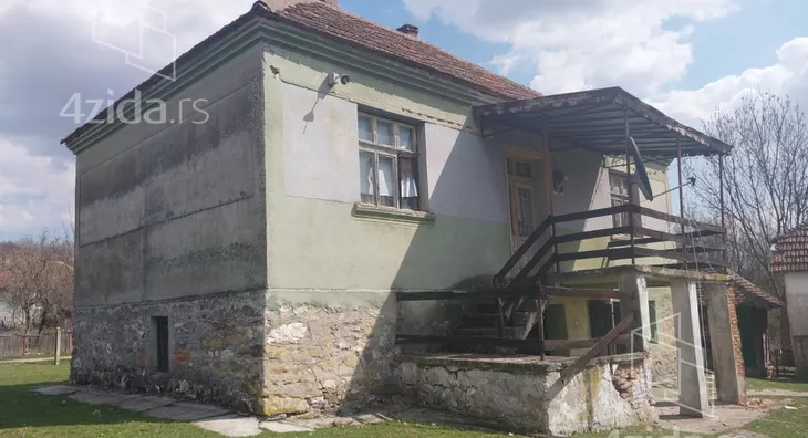 4-etažna kuća | 4zida