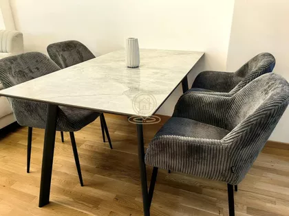 Square Garden | 4zida.rs