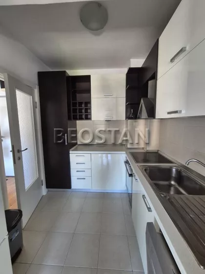 Bežanijska kosa 1 | 4zida.rs
