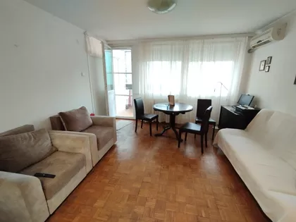 Limanska Pijaca | 4zida.rs