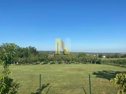 Vrdnik | 4zida.rs