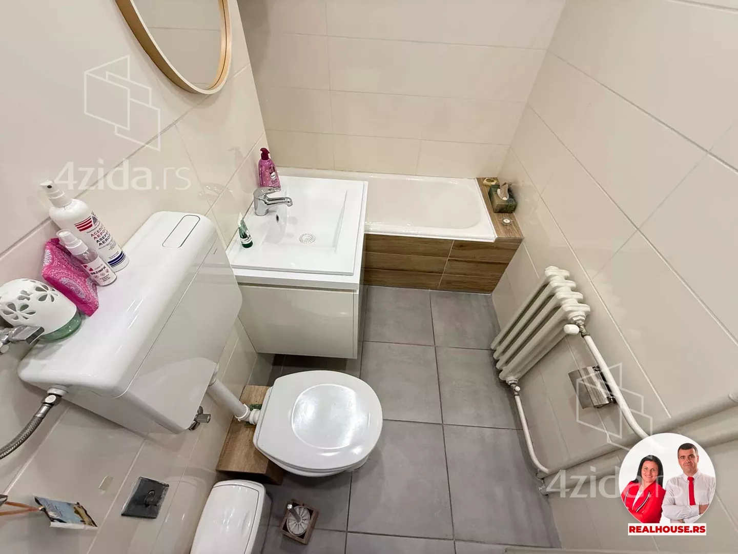 Jednoiposoban stan | 4zida