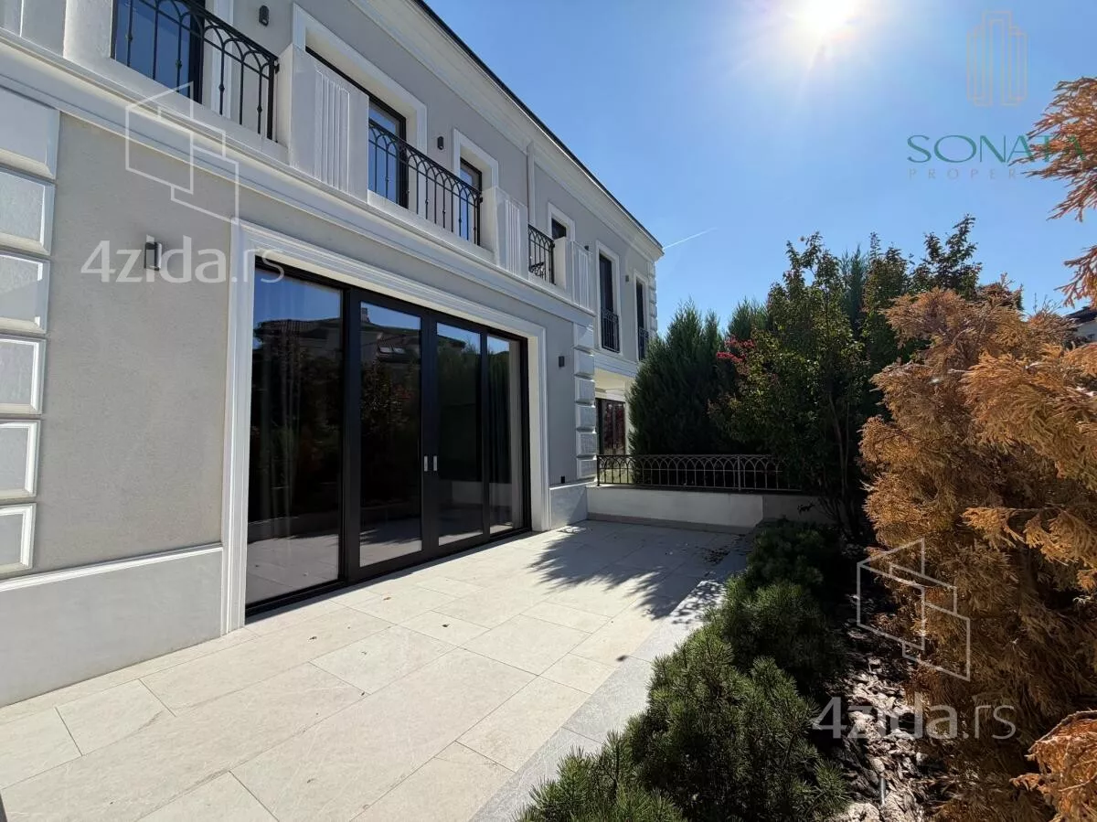 Kuća | 4zida