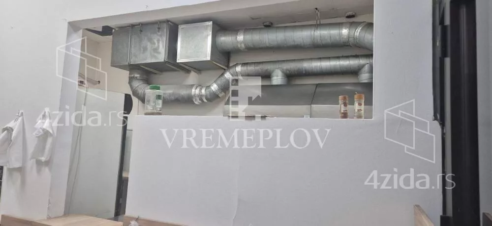 Poslovni prostor | 4zida