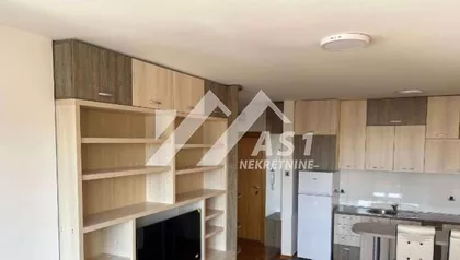 Karađorđeva | 4zida.rs