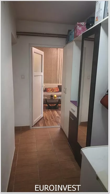 Sedam stražara | 4zida.rs