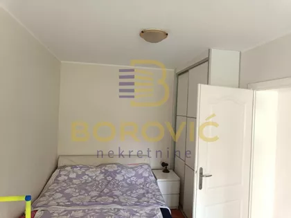 Labudovo Brdo | 4zida.rs