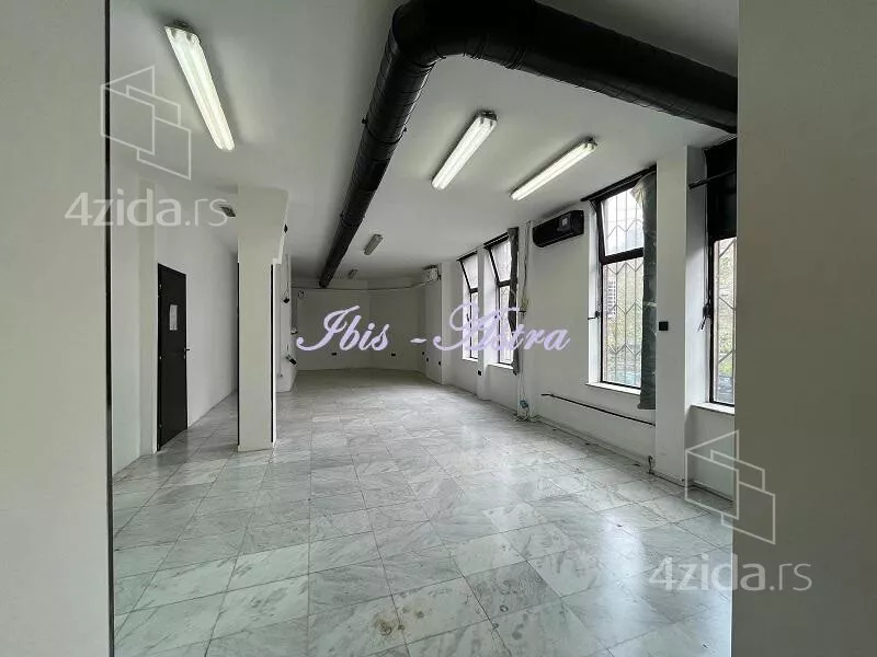 Lokal | 4zida
