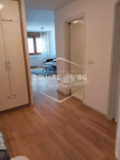 Uroša Martinovića | 4zida.rs