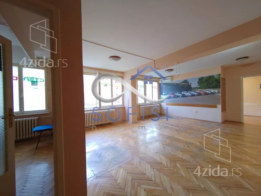 Poslovni prostor | 4zida