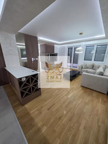 Tatarsko Brdo | 4zida.rs