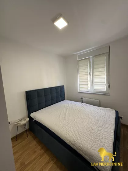 BELE NJIVE | 4zida.rs