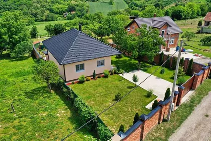 Studenička | 4zida.rs