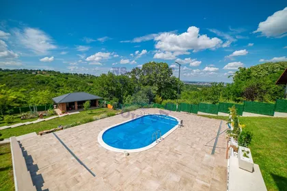 Lešnikova | 4zida.rs