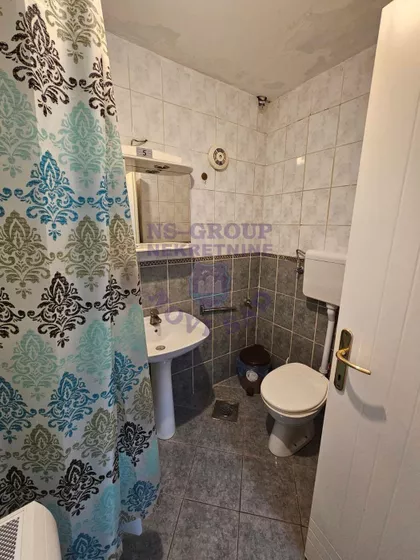 Bulevar Cara Lazara | 4zida.rs