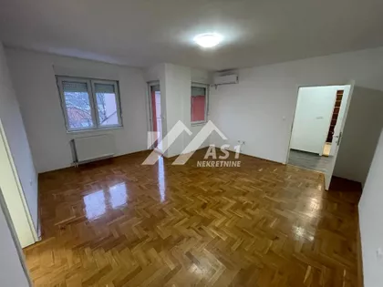 Vase Pelagića | 4zida.rs