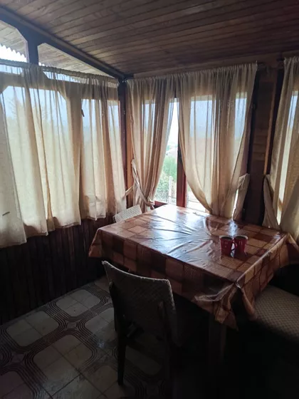 Petlovo Brdo 15 | 4zida.rs