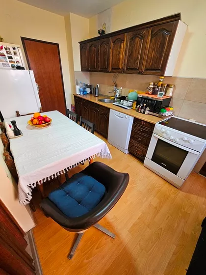 Svetosavska | 4zida.rs