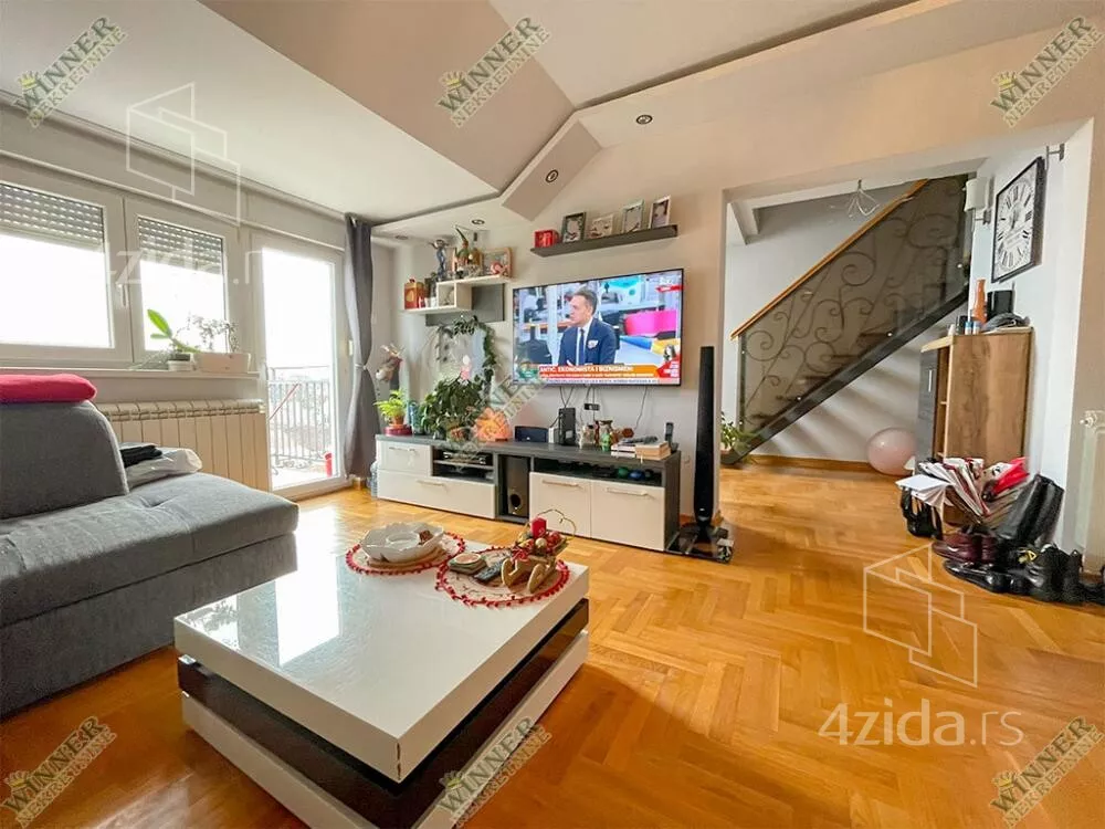 Četvorosoban stan | 4zida