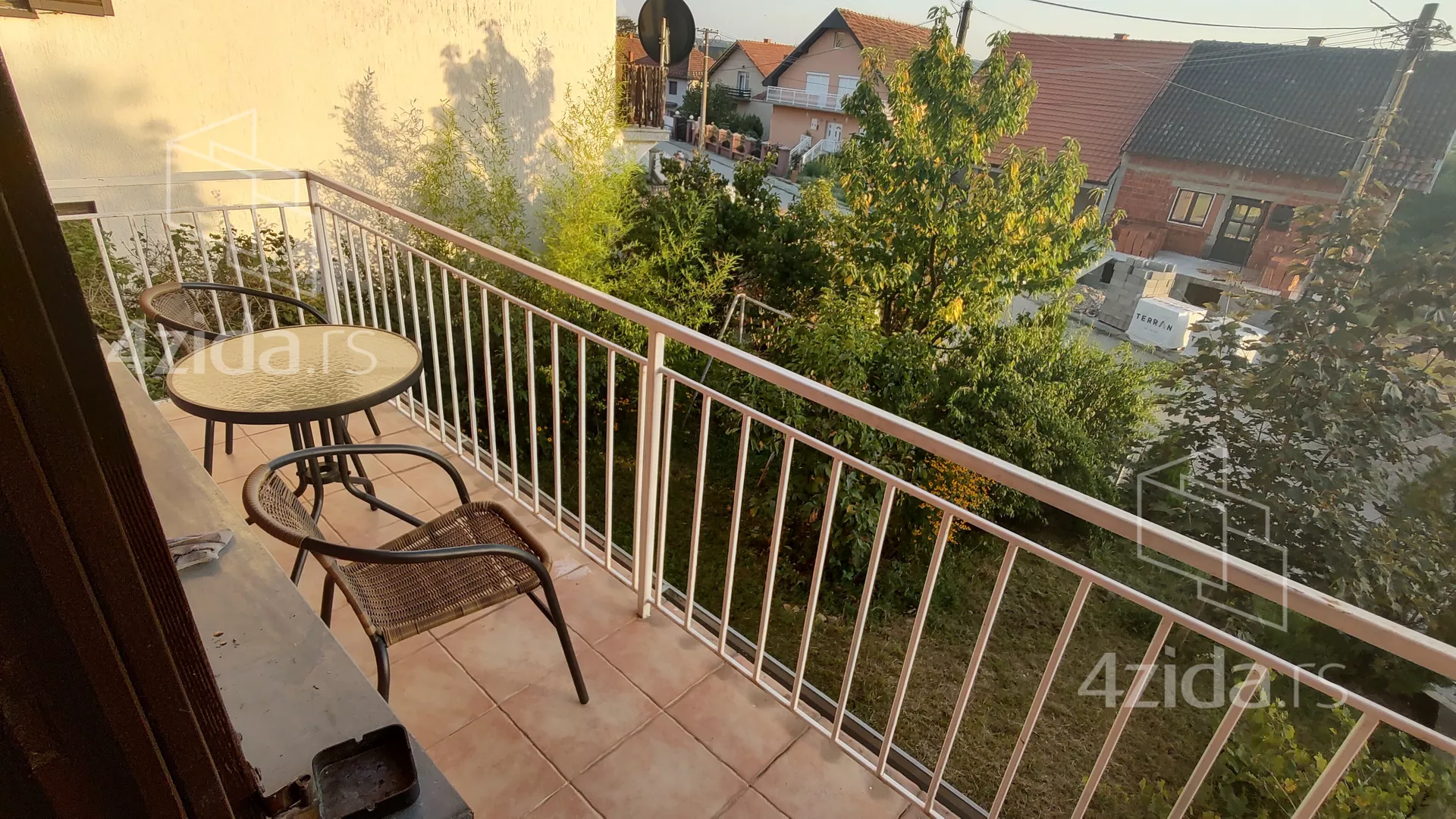 3-etažna kuća | 4zida