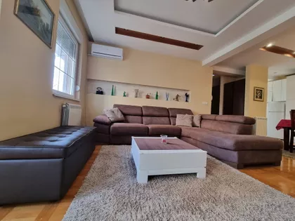 Braće Radić | 4zida.rs