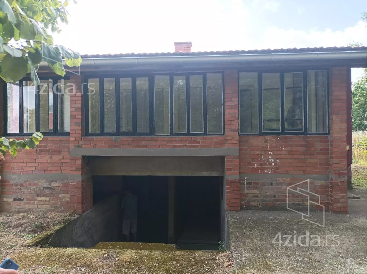 Kuća | 4zida