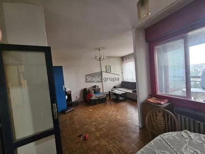 Saše Simeunovića | 4zida.rs