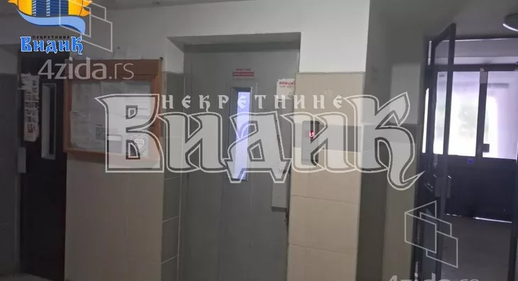 Četvoroiposoban stan | 4zida