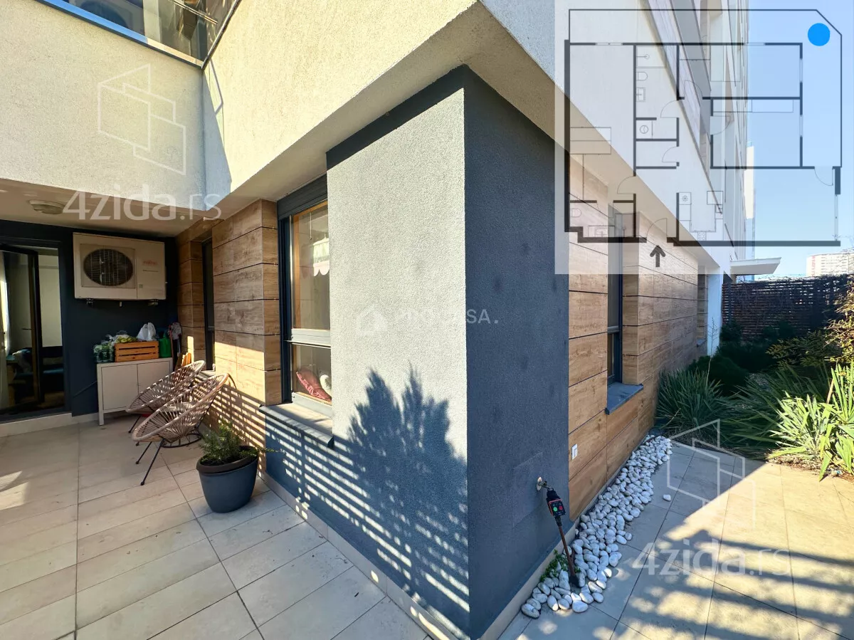 Četvorosoban stan | 4zida