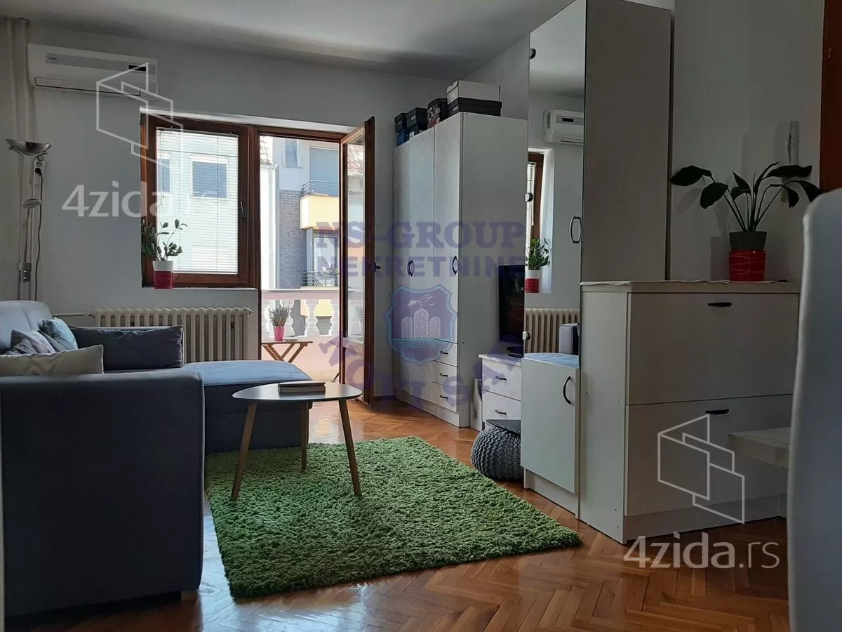 Garsonjera | 4zida