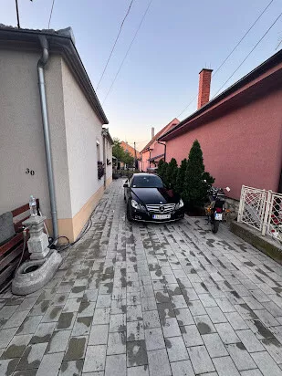 Mare Lukić Jelesić | 4zida.rs
