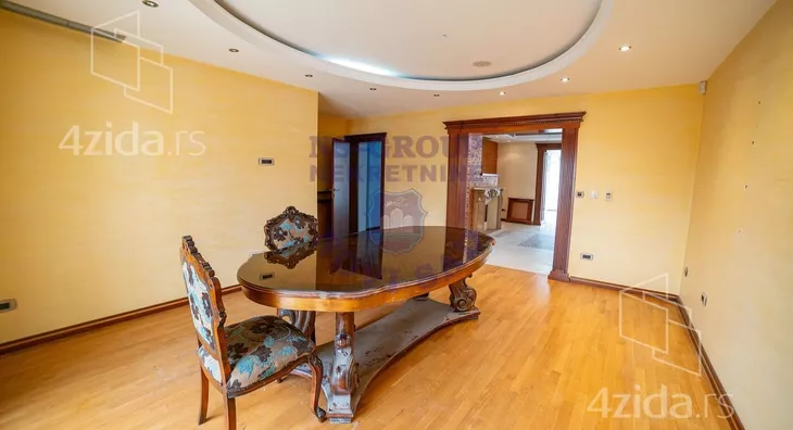 3-etažna kuća | 4zida