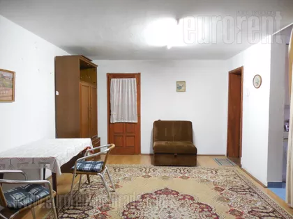 DEDINJE BELI DVOR | 4zida.rs