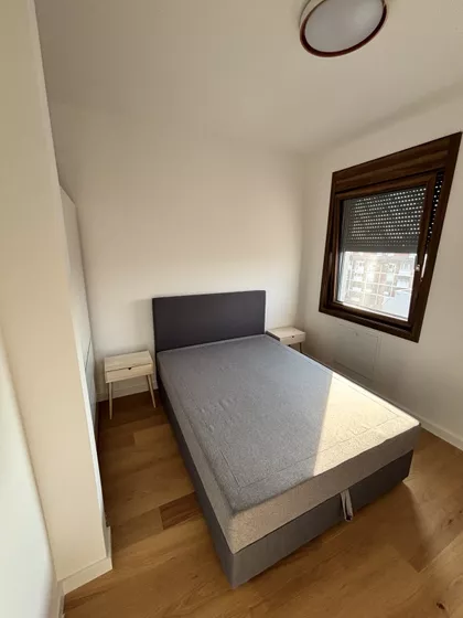 Milovana Glišića 2 | 4zida.rs