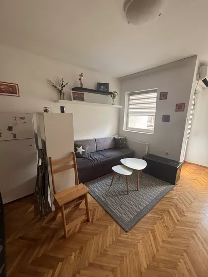 Svetosavska | 4zida.rs