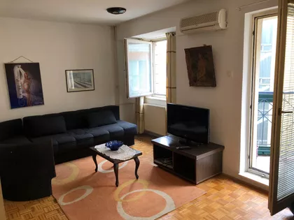 Antifašističke Borbe 21 | 4zida.rs