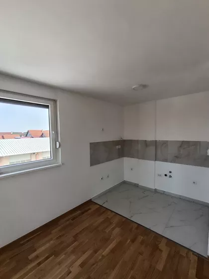 Veternička Rampa | 4zida.rs