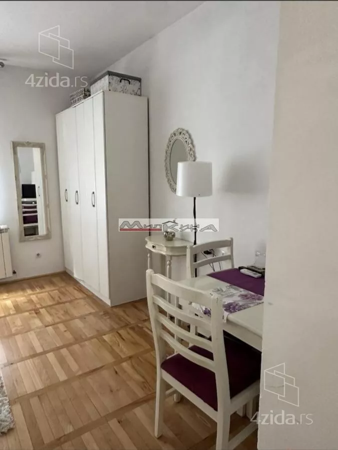 Garsonjera | 4zida