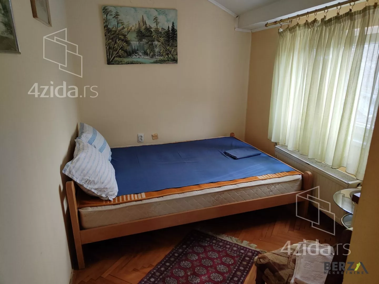 Troiposoban stan | 4zida