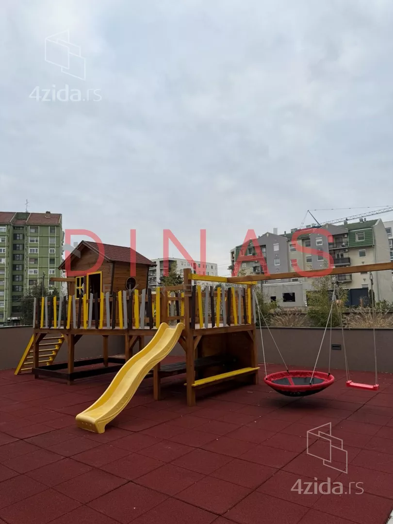 Četvorosoban stan | 4zida